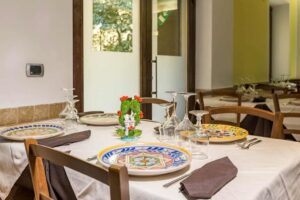 un-angolo-di-sicilia-sala-interna-4